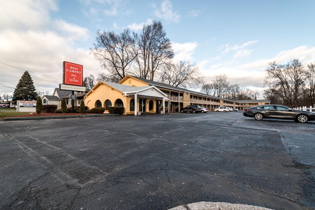 Red Carpet Inn & Suites Albany Airport ألباني المظهر الخارجي الصورة