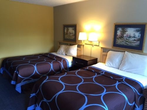 Red Carpet Inn & Suites Albany Airport ألباني المظهر الخارجي الصورة